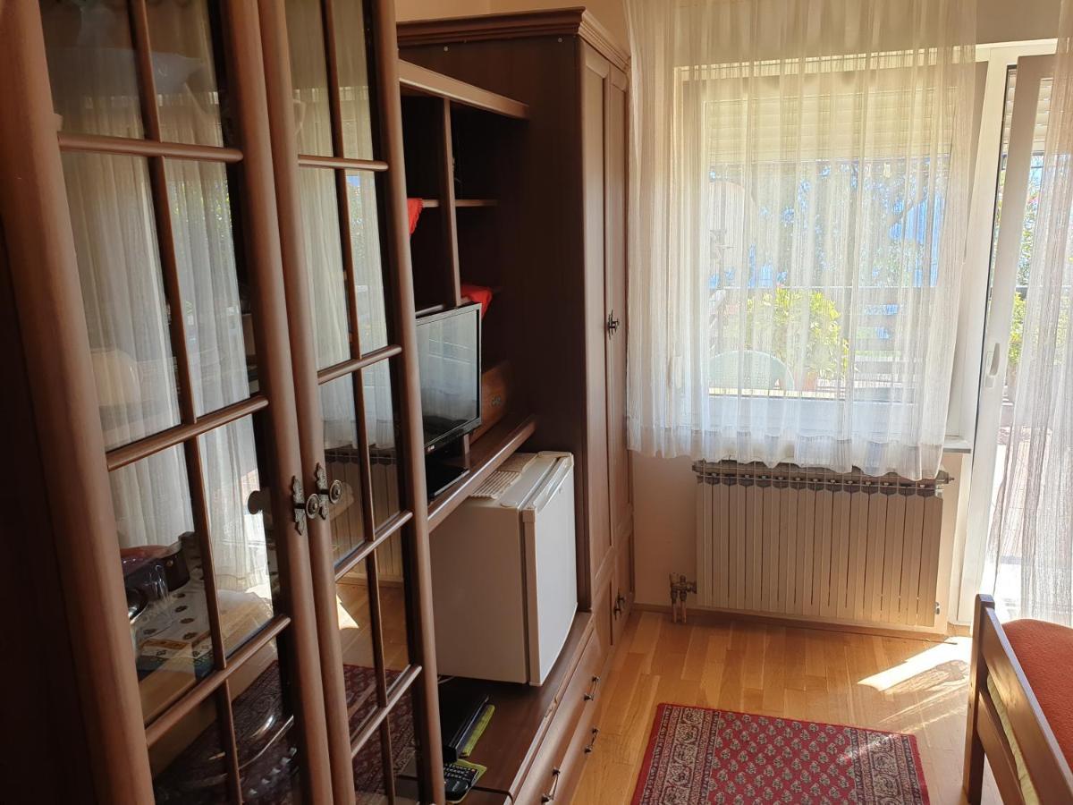 Pansion Pernjak Риека Экстерьер фото